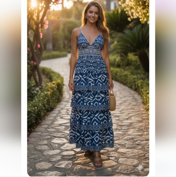 House of Harlow 1960 Dresses & Skirts - 🆕️ House Of Harlow 1960 Blue And White Patterned Tiered Maxi Dress Size M